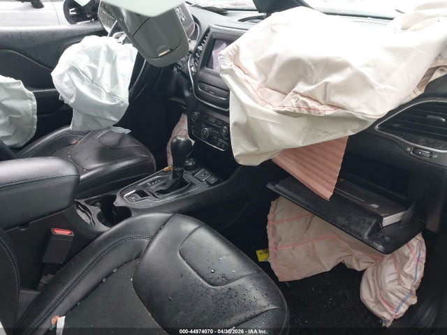 44974070 :رقم المزاد ، 1C4PJMLX0LD642906 vin ، 2020 Jeep Cherokee Latitude Plus 4x4 مزاد بيع