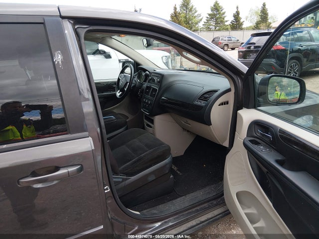 Продажа на аукционе авто 2015 Dodge Grand Caravan Se, vin: 2C4RDGBG6FR639951, номер лота: 44974075