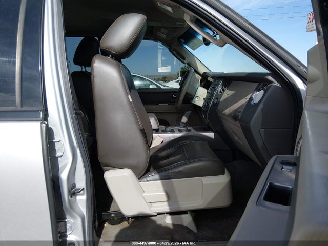 Продаж на аукціоні авто 2010 Ford Expedition Xlt, vin: 1FMJU1F57AEB60653, номер лоту: 44974080