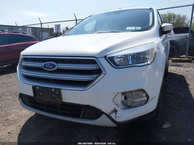 Aukcja sprzedaży 2017 Ford Escape Se, vin: 1FMCU9GD8HUC71631, numer aukcji: 44974090