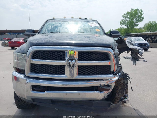 44974111 :رقم المزاد ، 3C6UR5CL2EG218073 vin ، 2014 Ram 2500 Tradesman مزاد بيع