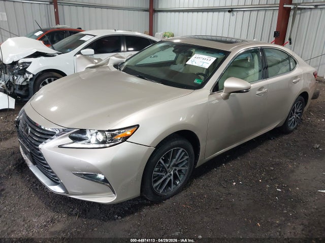 44974113 :رقم المزاد ، 58ABK1GG3HU079135 vin ، 2017 Lexus Es 350 مزاد بيع