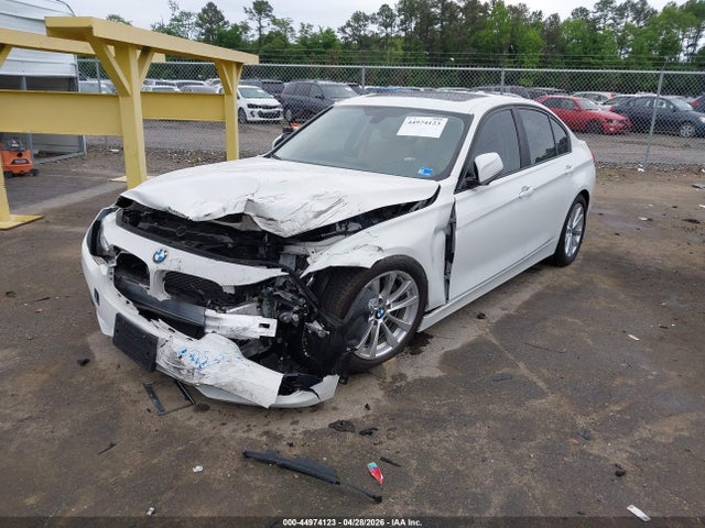 44974123 :رقم المزاد ، WBA8E1G59JNU91682 vin ، 2018 Bmw 320i مزاد بيع