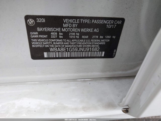 44974123 :رقم المزاد ، WBA8E1G59JNU91682 vin ، 2018 Bmw 320i مزاد بيع