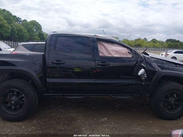 Продаж на аукціоні авто 2017 Toyota Tacoma Trd Off Road, vin: 3TMCZ5ANXHM114087, номер лоту: 44974157