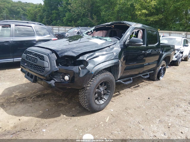 Продаж на аукціоні авто 2017 Toyota Tacoma Trd Off Road, vin: 3TMCZ5ANXHM114087, номер лоту: 44974157