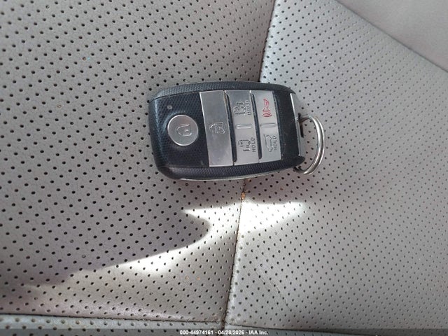 Продажа на аукционе авто 2019 Kia Sedona Ex, vin: KNDMB5C17K6513744, номер лота: 44974161