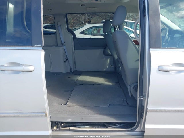 Продаж на аукціоні авто 2010 Chrysler Town & Country Touring, vin: 2A4RR5D16AR150323, номер лоту: 44974200