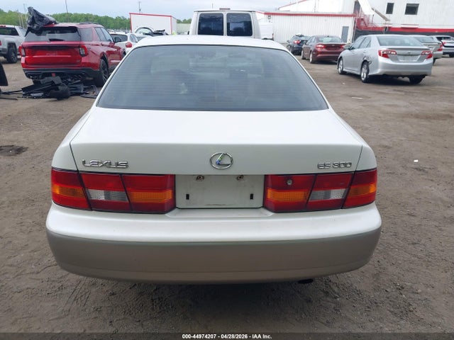 Aukcja sprzedaży 1998 Lexus Es 300, vin: JT8BF28G4W0143805, numer aukcji: 44974207