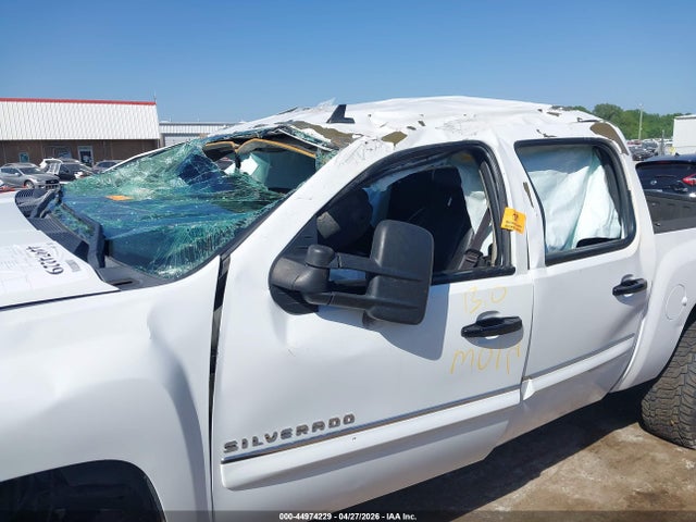 44974229 :رقم المزاد ، 3GCPKSE30BG374260 vin ، 2011 Chevrolet Silverado 1500 Lt مزاد بيع