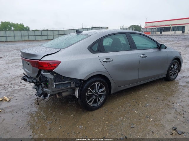 Aukcja sprzedaży 2024 Kia Forte Lxs, vin: 3KPF24AD7RE757138, numer aukcji: 44974232