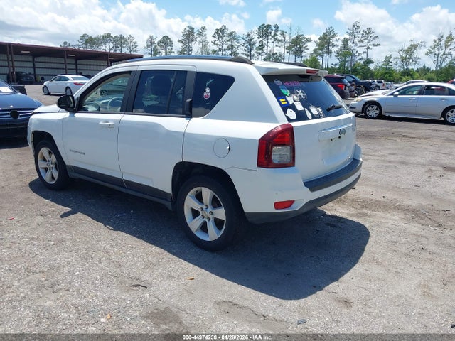 44974238 :رقم المزاد ، 1C4NJCBA7ED630897 vin ، 2014 Jeep Compass Sport مزاد بيع