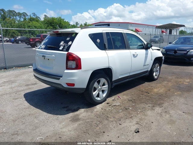 44974238 :رقم المزاد ، 1C4NJCBA7ED630897 vin ، 2014 Jeep Compass Sport مزاد بيع