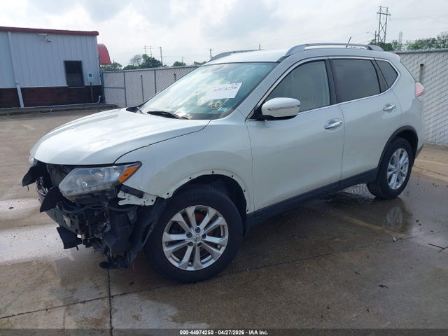 2015 Nissan Rogue Sv მანქანა იყიდება აუქციონზე, vin: KNMAT2MT5FP570412, აუქციონის ნომერი: 44974250