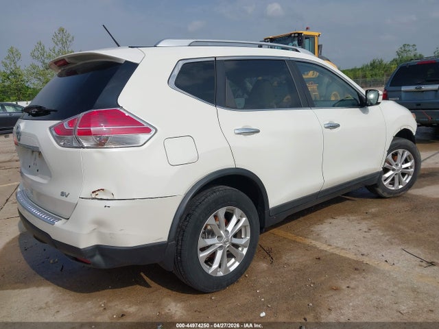 2015 Nissan Rogue Sv მანქანა იყიდება აუქციონზე, vin: KNMAT2MT5FP570412, აუქციონის ნომერი: 44974250