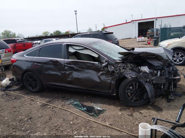 Aukcja sprzedaży 2015 Hyundai Sonata Se, vin: 5NPE24AF1FH195984, numer aukcji: 44974255