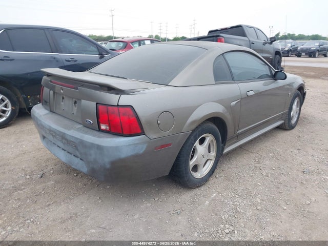 Продажа на аукционе авто 2001 Ford Mustang, vin: 1FAFP40421F264132, номер лота: 44974272