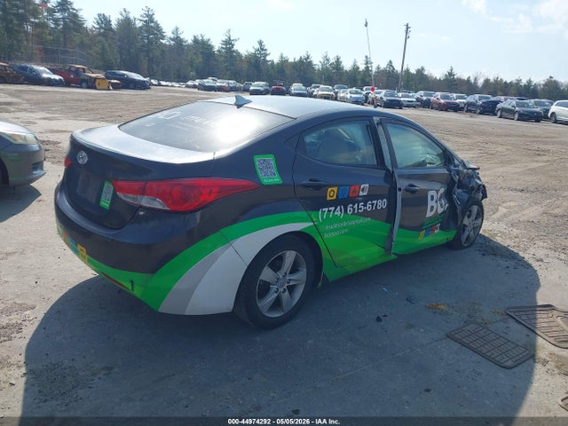 Продажа на аукционе авто 2013 Hyundai Elantra Gls, vin: 5NPDH4AE8DH357754, номер лота: 44974292