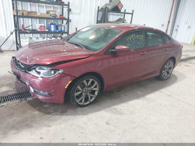 1C3CCCBB2FN529437 Chrysler 200 S