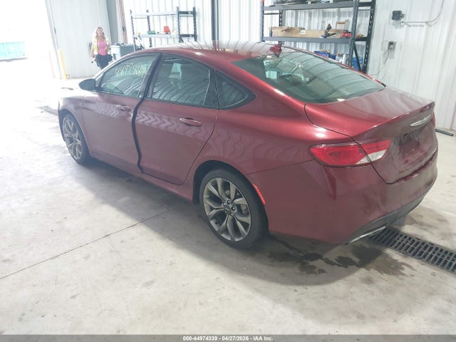 1C3CCCBB2FN529437 Chrysler 200 S