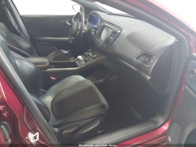 1C3CCCBB2FN529437 Chrysler 200 S
