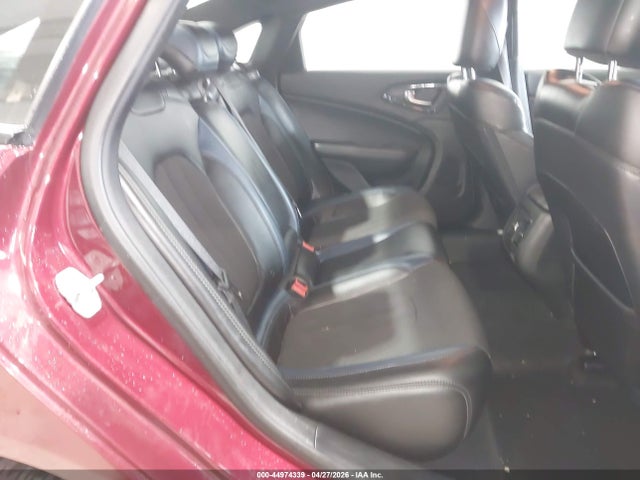 1C3CCCBB2FN529437 Chrysler 200 S