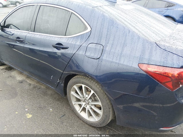 44974343 :رقم المزاد ، 19UUB3F75HA001833 vin ، 2017 Acura Tlx Advance Package مزاد بيع