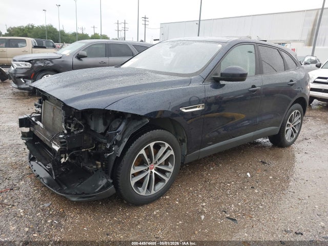 Jaguar F-pace 25t Premium 2018 SADCJ2FX6JA276001 Image 2