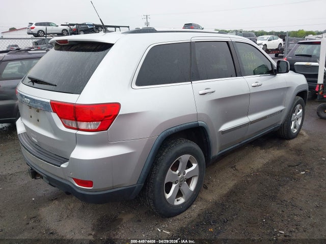 2011 Jeep Grand Cherokee Laredo მანქანა იყიდება აუქციონზე, vin: 1J4RS4GG2BC505674, აუქციონის ნომერი: 44974408