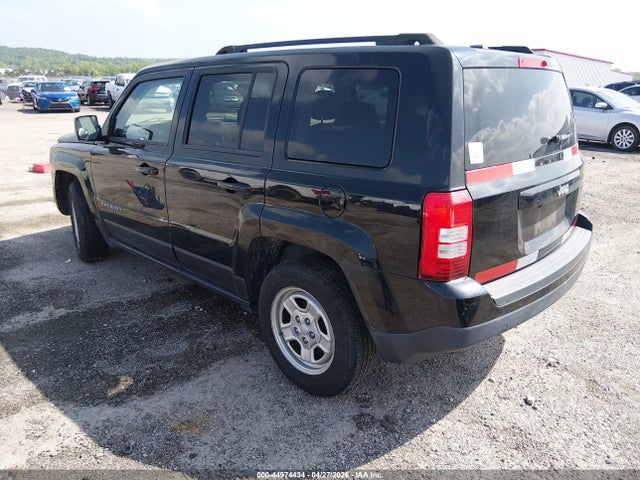 44974434 :رقم المزاد ، 1C4NJPBA5GD600257 vin ، 2016 Jeep Patriot Sport مزاد بيع