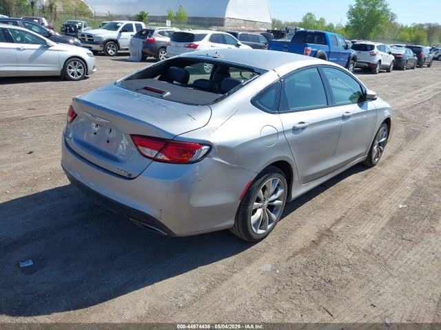 1C3CCCBB8GN139279 Chrysler 200 S