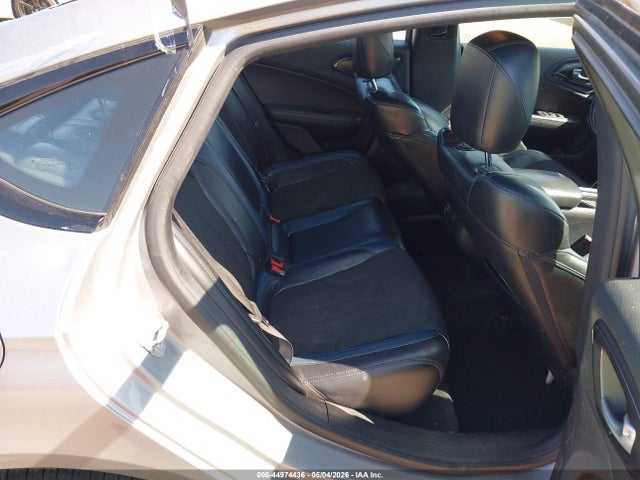 1C3CCCBB8GN139279 Chrysler 200 S