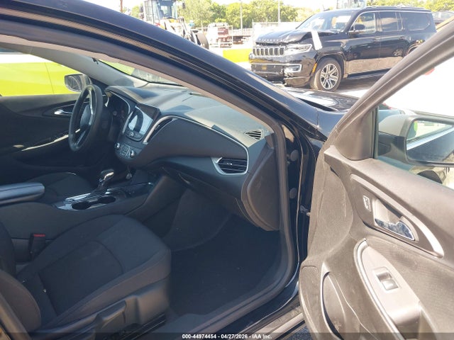 Продажа на аукционе авто 2023 Chevrolet Malibu Fwd 1lt, vin: 1G1ZD5ST1PF187944, номер лота: 44974454