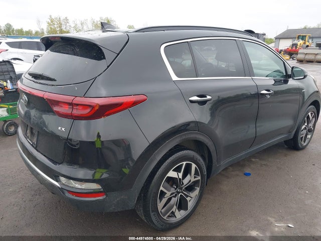 Продажа на аукционе авто 2022 Kia Sportage Ex, vin: KNDPNCAC7N7007889, номер лота: 44974500