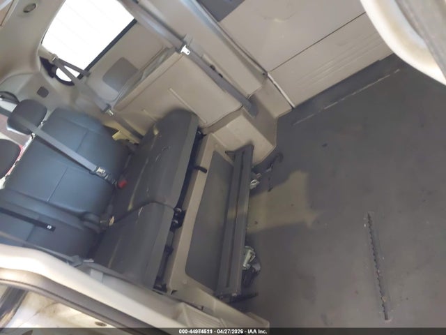 Продажа на аукционе авто 2010 Dodge Grand Caravan Sxt, vin: 2D4RN5DX3AR497570, номер лота: 44974511