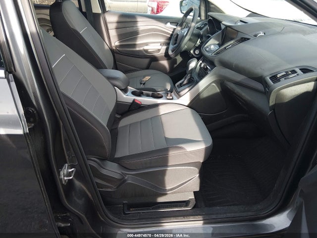 44974570 :رقم المزاد ، 1FMCU0GX5FUB42670 vin ، 2015 Ford Escape Se مزاد بيع