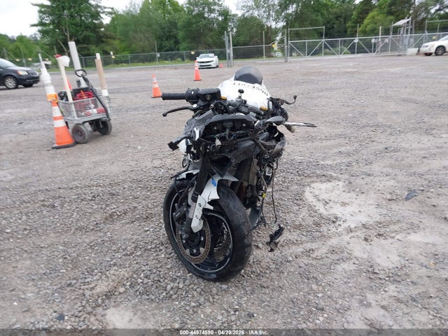 ML5ZXCS17SDA39462 Kawasaki Zx400 S