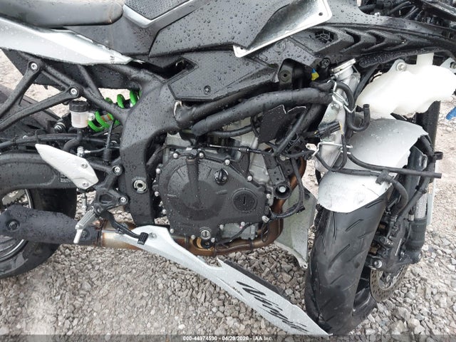 ML5ZXCS17SDA39462 Kawasaki Zx400 S