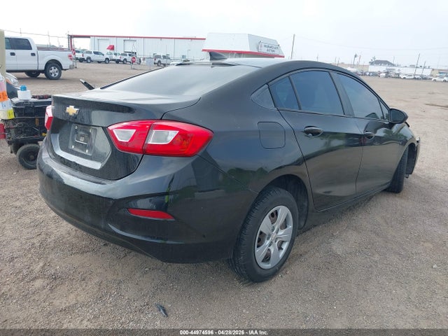 Aukcja sprzedaży 2018 Chevrolet Cruze Ls Auto, vin: 1G1BC5SM2J7143790, numer aukcji: 44974596
