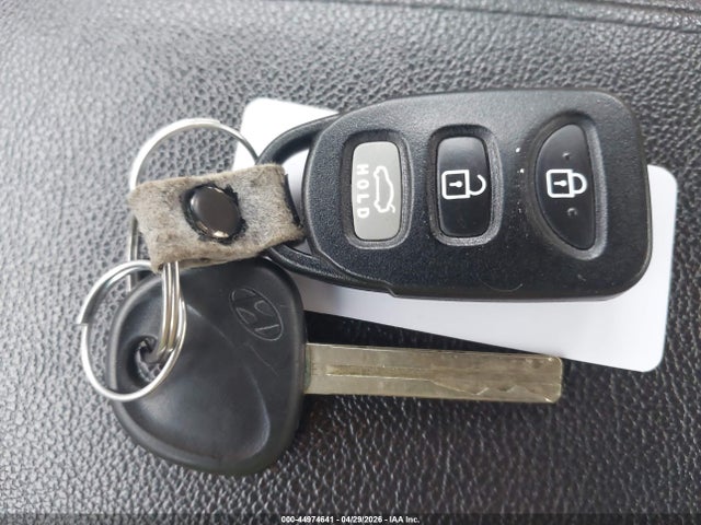 44974641 :رقم المزاد ، 5NPEB4AC2BH215112 vin ، 2011 Hyundai Sonata Gls مزاد بيع