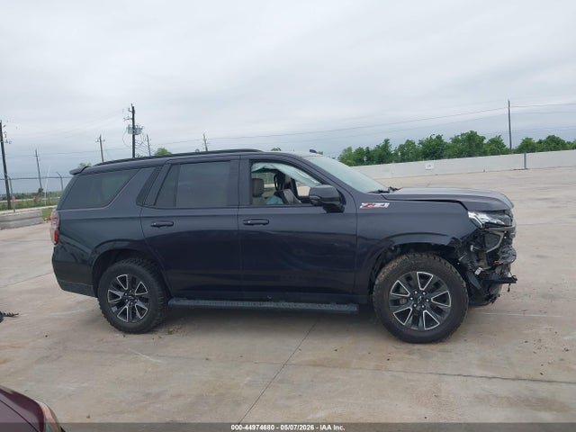 1GNSKPKD8NR211436 Chevrolet Tahoe 4wd Z71
