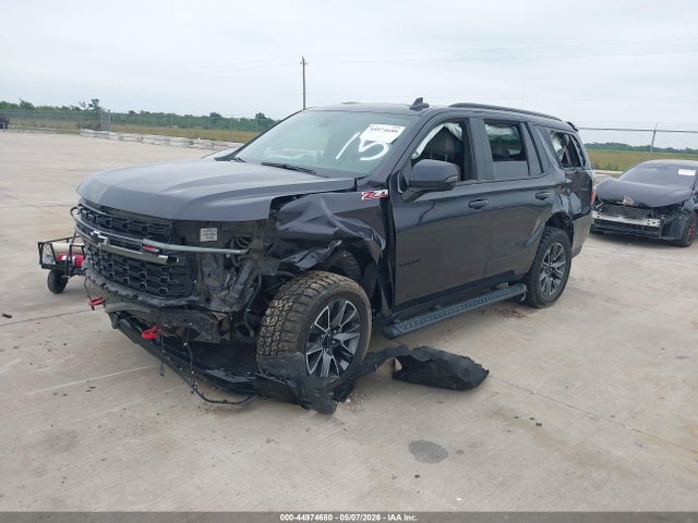 1GNSKPKD8NR211436 Chevrolet Tahoe 4wd Z71
