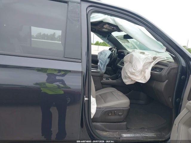 1GNSKPKD8NR211436 Chevrolet Tahoe 4wd Z71
