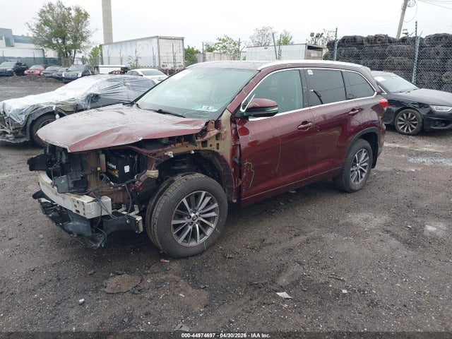 Toyota Highlander Xle 2017 5TDJZRFH4HS478782 Image 2