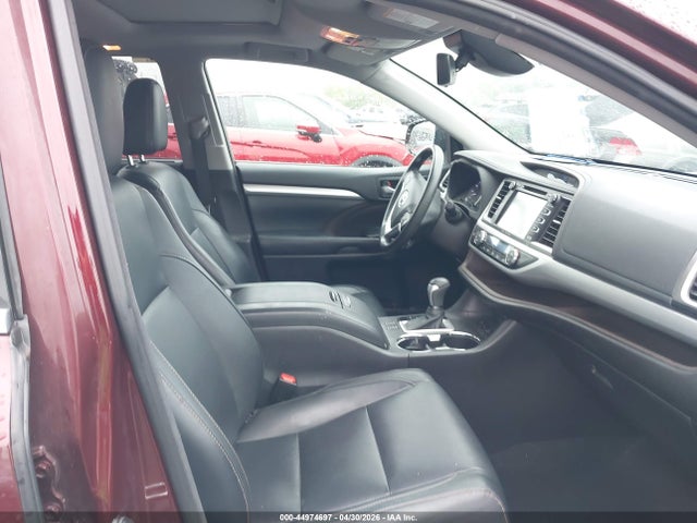 Toyota Highlander Xle 2017 5TDJZRFH4HS478782 Image 5