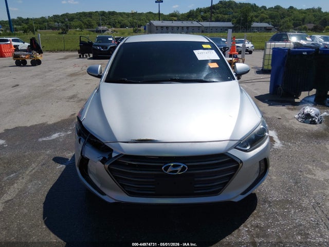 2018 Hyundai Elantra Limited მანქანა იყიდება აუქციონზე, vin: 5NPD84LFXJH289782, აუქციონის ნომერი: 44974731