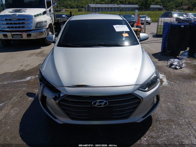 2018 Hyundai Elantra Limited მანქანა იყიდება აუქციონზე, vin: 5NPD84LFXJH289782, აუქციონის ნომერი: 44974731