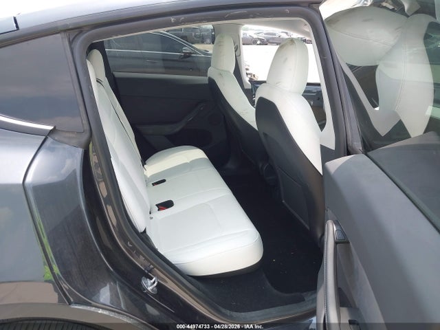 Продажа на аукционе авто 2024 Tesla Model Y Long Range Dual Motor All-wheel Drive, vin: 7SAYGDEE6RA223829, номер лота: 44974733