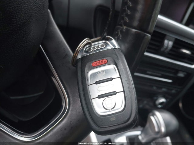 Продаж на аукціоні авто 2017 Audi Q5 2.0t Premium, vin: WA1M2AFP6HA095590, номер лоту: 44974759