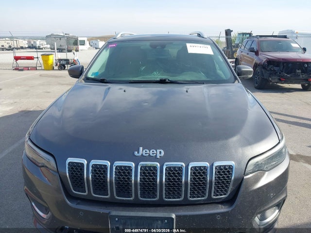 44974791 :رقم المزاد ، 1C4PJMJN1KD174314 vin ، 2019 Jeep Cherokee Overland 4x4 مزاد بيع